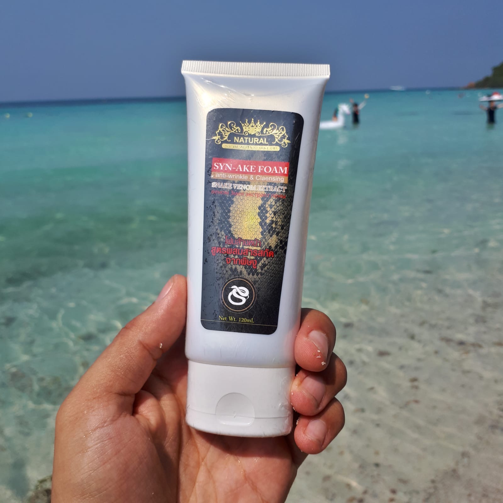 Натуральная антивозрастная пенка для умывания из Тайланда с экстрактом яда кобры NATURAL SP Beauty SYN-AKE FOAM купить в Москве и Московской области.