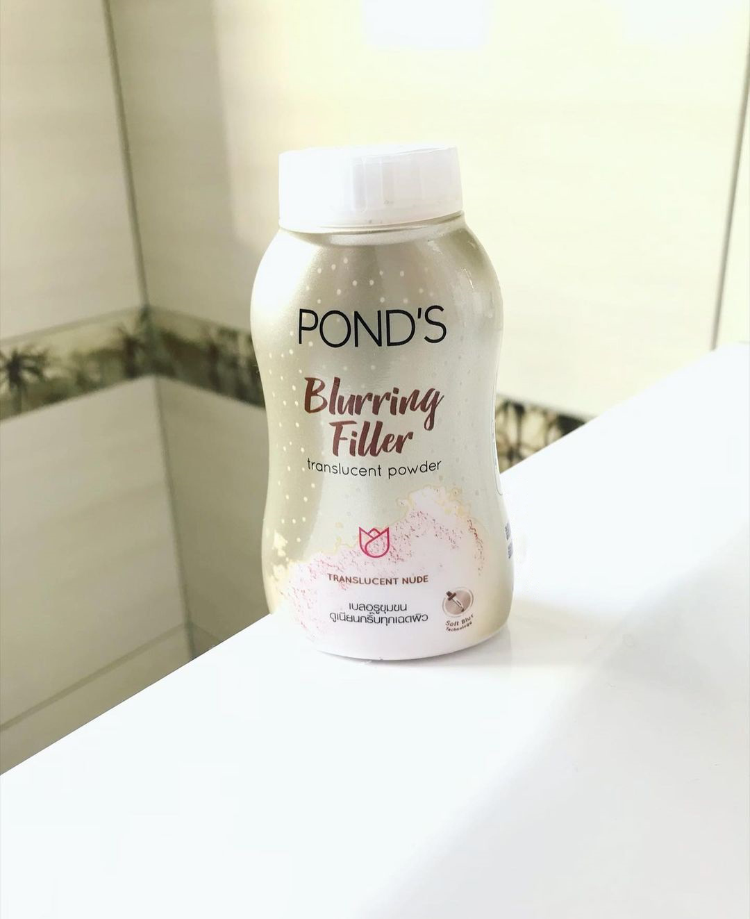 Тайская прозрачная пудра с эффектом размытия - фотошопа Blurring Filler Translucent Powder от POND'S - это не просто пудра.