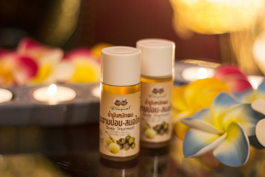 Тайское Органическое масло для лечения кожи головы и волос на основе Эмблики от Abhai Herb, 45 мл